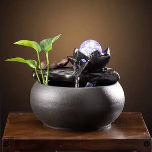 流水鱼缸循环水不插电创意造景景观装饰品桌面养鱼盆小型陶瓷摆件