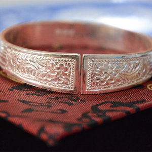 广西金秀瑶族瑶王银庄民族特色茶山瑶前宽后窄手镯