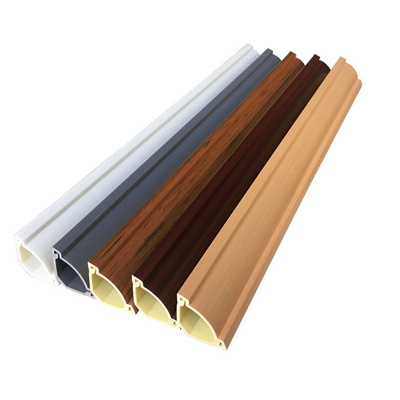 明线装饰直角墙面