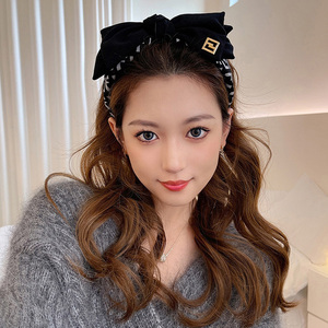 大圆脸适合的蝴蝶结发箍女网红2023年新款宽边高级感发卡头箍头饰