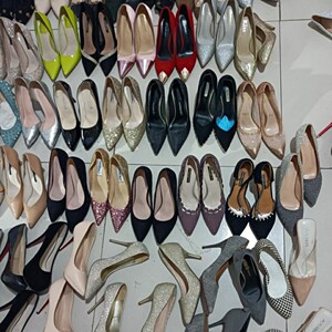 二手女鞋高跟鞋尖头圆头瓢鞋单鞋处理旧鞋子女生闲置六成新磨损