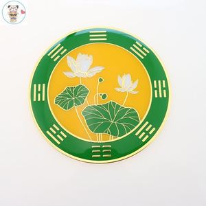八卦荷花符