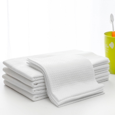 100克全棉无纺布珍珠纹婴儿一次性浴巾洗澡b游泳酒店y用品足浴毛