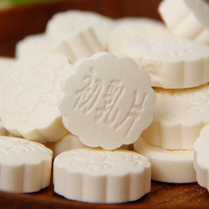 牛美美蒙古奶贝