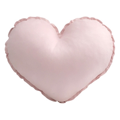 麂皮绒爱心抱枕