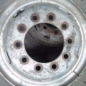二手大货车钢圈轮毂6.5/7.0/7.5配轮胎750/825/900/1000/1100r20
