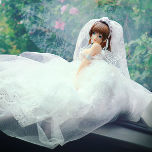 西园寺抚子婚纱手办动漫二次元周边剑道少女跪姿车载机箱模型摆件