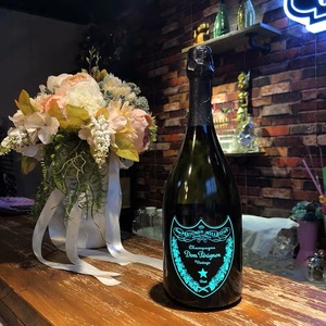 唐培里侬香槟王夜光版起泡酒2010年 发光版dom perignon 法国原装