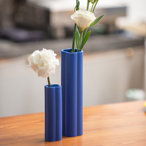 瓷泡泡理想蓝艺术四叶草花器简约北欧风陶瓷花瓶插花艺术装饰摆件