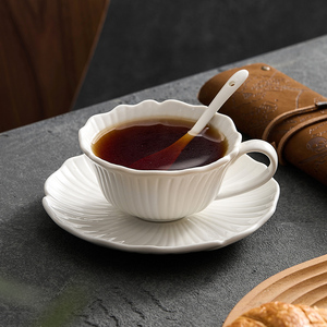 中式咖啡杯碟带勺子家用水杯陶瓷高颜值马克杯白色杯子精致早餐杯