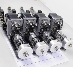 零件自动搬 贴片机气动z轴头导轨贴片机头csd5807n-p电机驱动一套