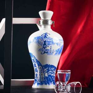 q一品金泰山二十年窖藏青花瓷52度600mlx1浓香型白酒纯粮酿造