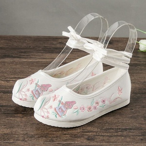 新款冬季翘头增高绣花汉朝唐朝影视古代古装鞋古风汉服鞋女0人付款62