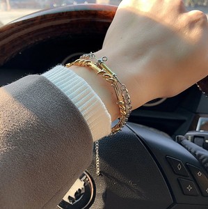 supreme欧美明星同款流行运动男女情侣硅胶学生时尚手环手链0人付款9