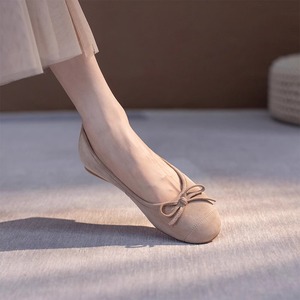 蝴蝶结羊皮圆头单鞋女2024年新款芭蕾舞绒面平底鞋真皮浅口奶奶鞋
