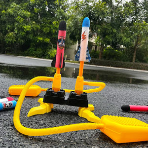 冲天火箭儿童玩具脚踩弹射飞天小火箭发射筒脚踏式户外发光炮公园