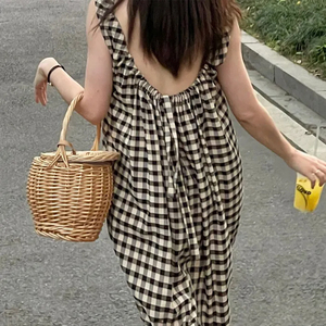 300斤特大码胖mm格子高级感露背无袖连衣裙女夏季新款开叉裙子260