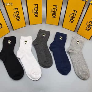 fendi/芬迪男女夏季新款袜子纯棉舒适透气防臭中筒袜子5双装
