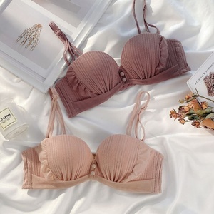 内衣钢圈定b型上托少女夏季薄款小胸聚拢学生高中半杯文胸新款20