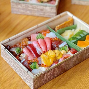 日本料理打包盒