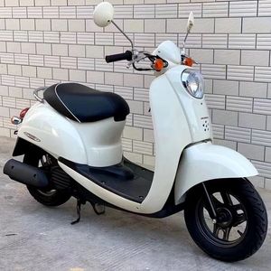 本田踏板摩托车50cc小自由