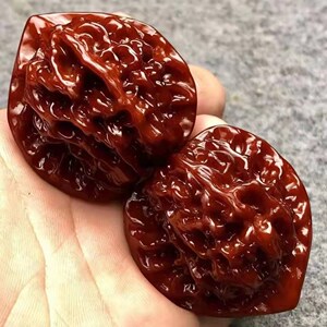 【机刷包浆玉化文玩核桃】麒麟纹官帽四座楼狮子头文玩核桃玩手串