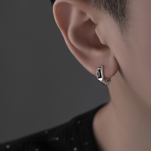 纯银黑宝石耳环男潮高级感个性男款小众设计感男士耳钉养耳洞耳饰