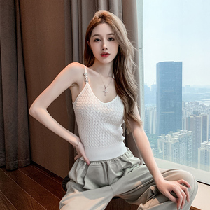 港风抹胸内搭外穿简约针织上衣百搭短款性感镶钻字母v领小吊带女