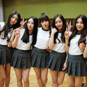 足球宝贝杯女拉拉队服装成人舞蹈团队舞台性感表演服健美操啦0人付款