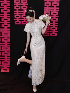 新中式订婚旗袍晨袍新娘礼服高端轻奢小众重工亮片刺绣宴会连衣裙