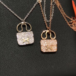 hermes/爱马仕项链18k玫瑰金包包kelly康康h字母满钻女士锁骨链