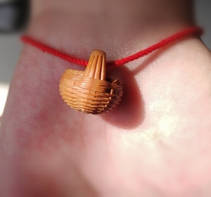 手工桃篮精致雕刻天然龙纹桃核古风小筐订做可爱婴儿手链宝宝礼物