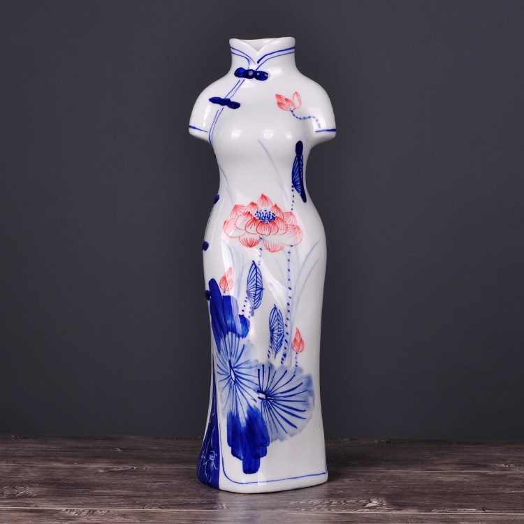 旗袍美女陶瓷花瓶