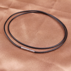 素圈项链成品不锈钢锁骨皮绳黑色蜡线女男潮夏季简单健身搭配衣服