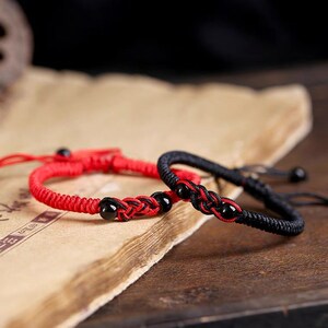 天然红玛瑙同心结情侣手链男七夕礼物送女友相思红豆手工编织手绳