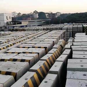 广东水泥墩广州款钢结构围挡基础深圳款水泥墩防撞道路隔离石墩