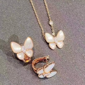 梵克雅宝小蝴蝶项链