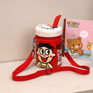 旺仔牛奶斜挎包pu卡通动漫零食旺仔水桶包网红百搭旺仔牛奶小包包
