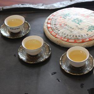 2008年正宗云南老班章普洱茶生茶饼 七子饼古树老茶叶