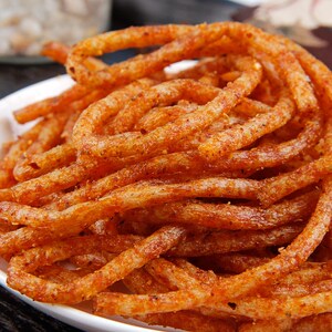 蟹黄味面辣条解馋零食小吃休闲食品90后麻辣儿时网红吃货香辣丝