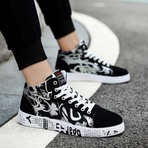 日本购悍臣板鞋男韩版潮青少年涂鸦帆布鞋大童男鞋12初中学生高中