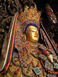 00索农卓玛0824淘宝大昭寺觉沃佛佛衣片法衣片 不规则小块 装藏佛像