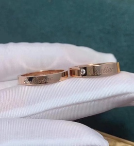 卡地亚戒指18k玫瑰金无钻单钻logo字母经典款男女情侣对戒婚戒