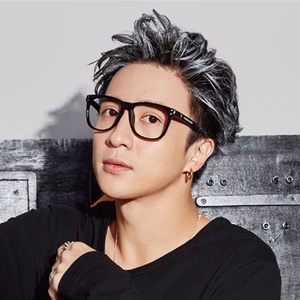 薛之谦明星同款防蓝光眼镜复古文艺潮流大黑框大圆脸显瘦米盯装饰