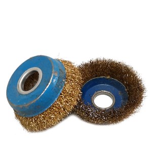 角磨机抛钢丝球