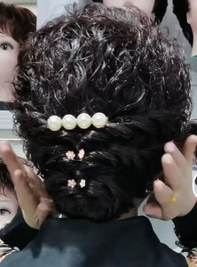 小函假发女真发头盘发蓬松自然发复古拉中老年盘发卷发全头套真发