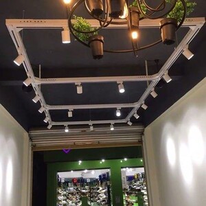 led轨道桥架灯服装店铺商场超市婚纱店吊杆导轨道悬挂式支架射灯