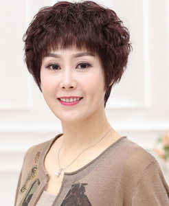 老年人假发女短发奶奶真全时尚款轻整顶头制作的套中妈妈太太自然