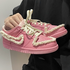 nike dunk 粉色 毛边 樱花色 辣妹 甜酷风板鞋 气泡水母 球鞋定制