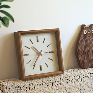 客厅中古风格实木挂钟静音机芯原木日式正方形石英钟百搭挂墙钟表
